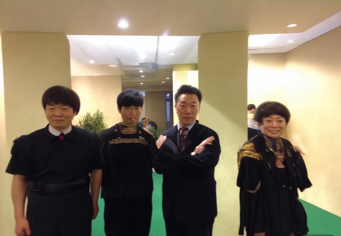 直播版权新格局：YouTube独占英语流，B站获中文独家